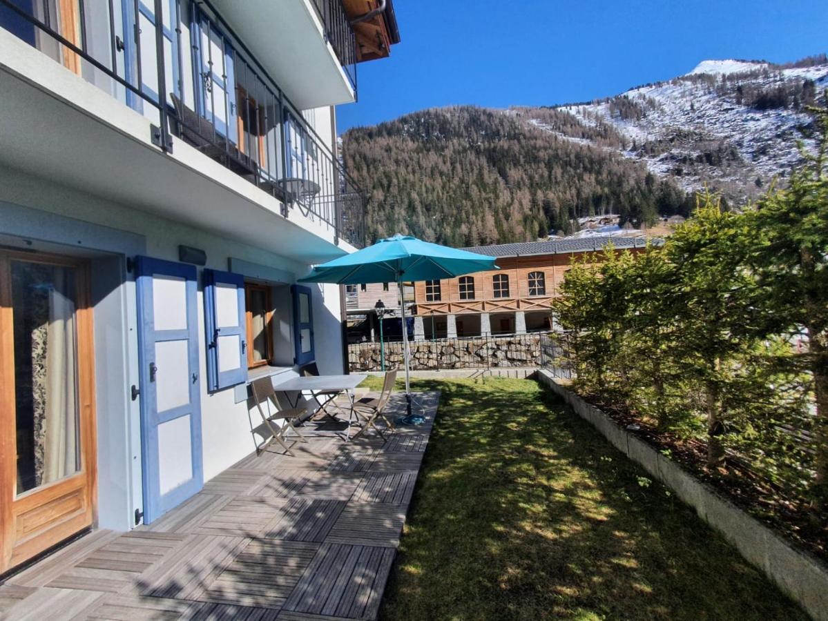 Garden Apartment Spa&Pool Валлорсин Экстерьер фото
